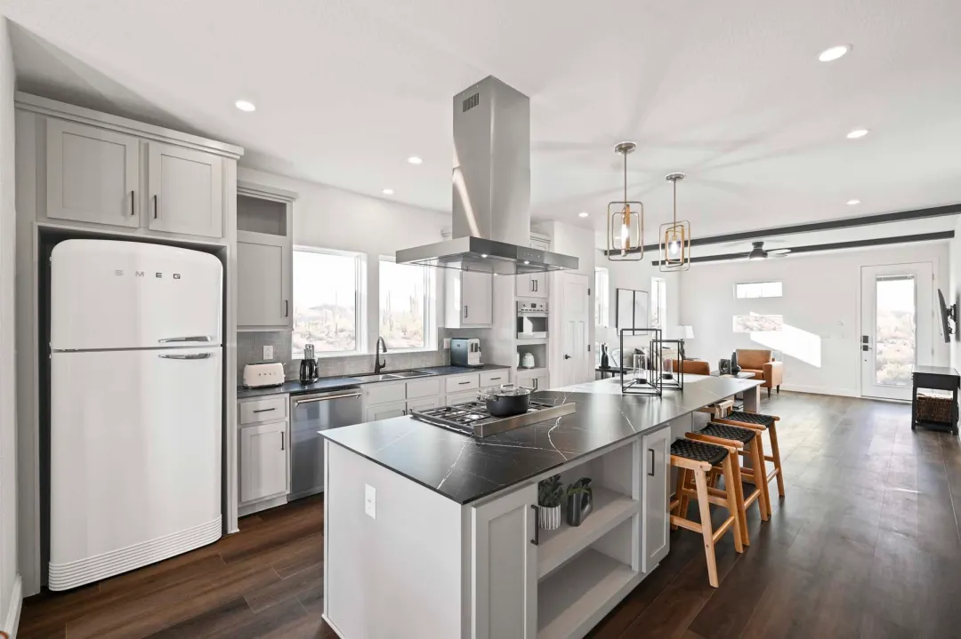 Canyon Kitchen